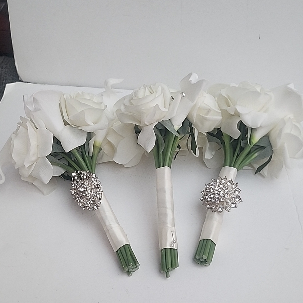 Wedding Beautiful Bride Bridal bouqet Real Touch Forever Flowers Bridesmaid 1pc - Picture 2 of 14